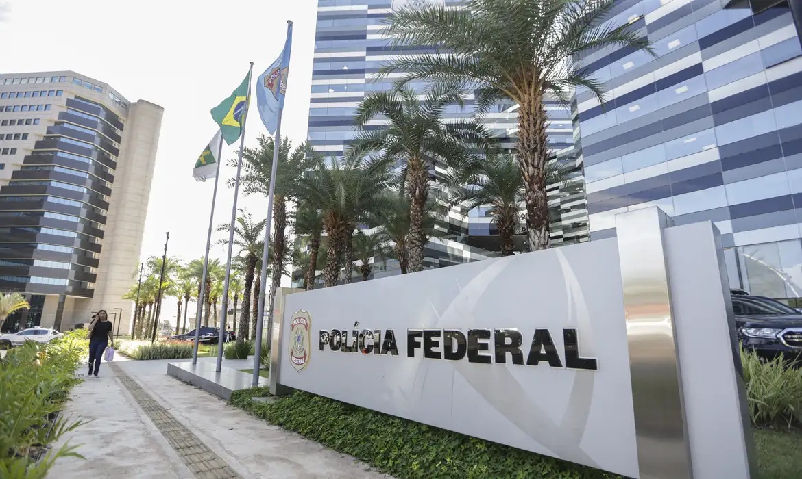 Pf Deflagra Opera O Contra Assessores De Deputados Federais Do Pl