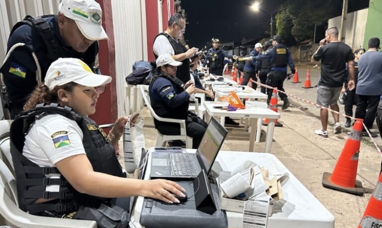 Operações do Detran-RO flagram motoristas alcoolizados e sem habilitação em 6 cidades