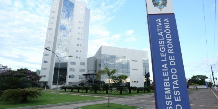 Alero-Foto-Arquivo-Secom-ALERO