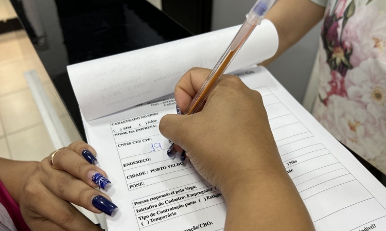 Curso gratuito forma mulheres eletricistas e fortalece inclusão no setor elétrico em Porto Velho