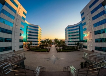 Servidores estaduais recebem salário antecipado em homenagem ao Dia do Servidor