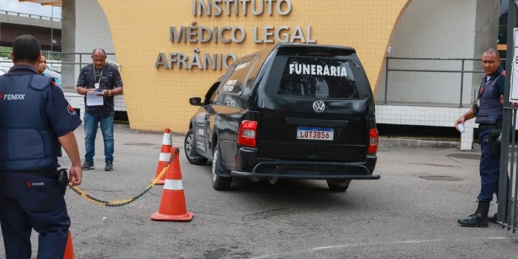 Rio-IML-Operação-Contenção-Foto-Joédson-Alves-Agência-Brasil