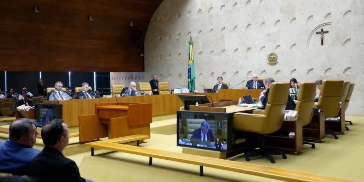 STF forma maioria para manter permissão de nomeação de parentes em cargos políticos