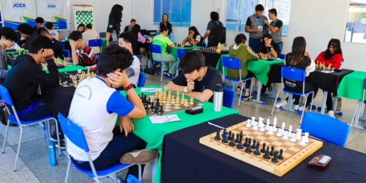 Nova lei torna xadrez parte da política educacional nas escolas estaduais de Rondônia