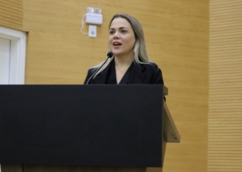 Cláudia-de-Jesus-projeto-obesidade-Foto-Assessoria-Parlamentar