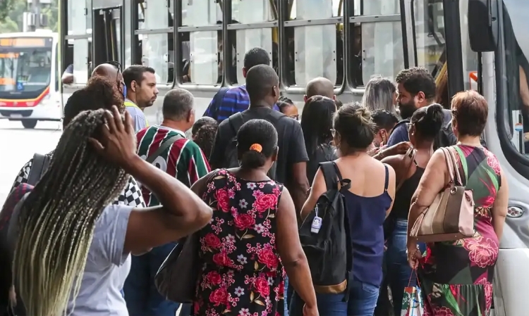 Emprego-Brasil-Foto-Tânia-Rego-Agência-Brasil