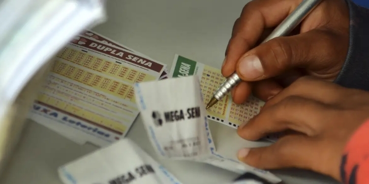 Loterias-Caixa-3-Foto-Wilson-Dias-Agência-Brasil