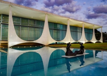 Palácio-da-Alvorada-Foto-Rafa-Neddermeyer-Agência-Brasil