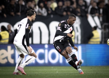 Vasco-x-Corinthians-3-Foto-Matheus-Lima-Vasco