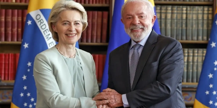 Lula-e-Ursula-Mercosul-UE-Foto-Tânia-Rêgo-Agência-Brasil