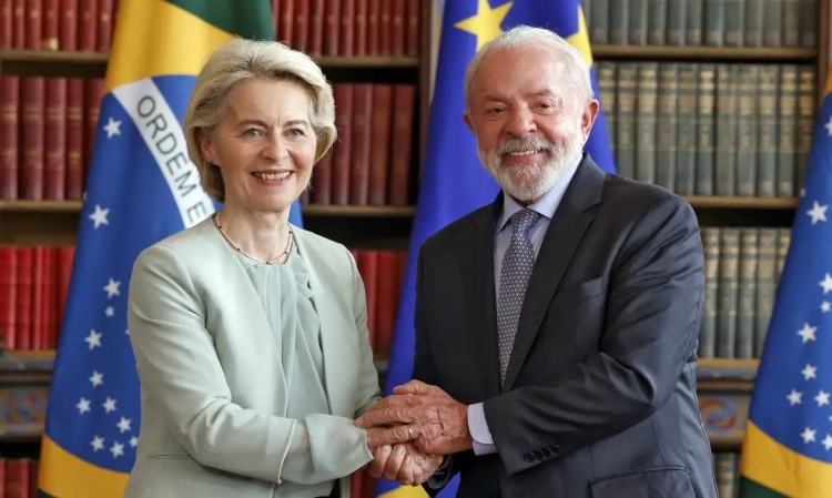 Lula-e-Ursula-Mercosul-UE-Foto-Tânia-Rêgo-Agência-Brasil
