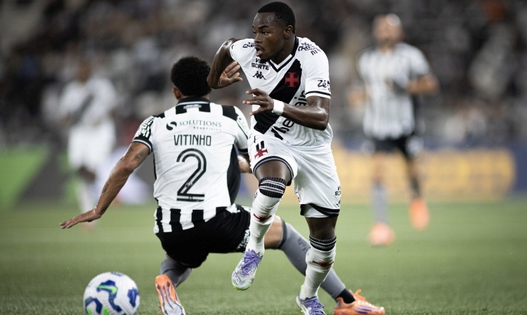Vasco-x-Botafogo-2-Foto-Matheus-Lima-Vasco